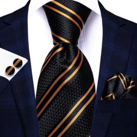 Hodvábna kravatová sada s manžetami a vreckovkou so zlatými pásikmi